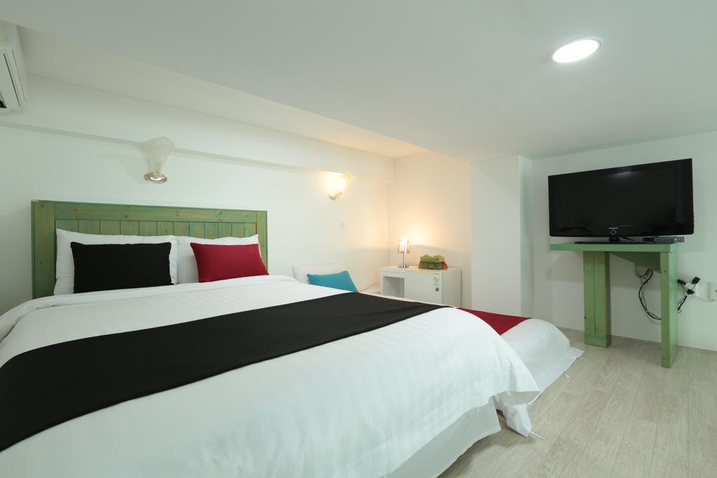 Gangneung Sea View Pension Bagian luar foto