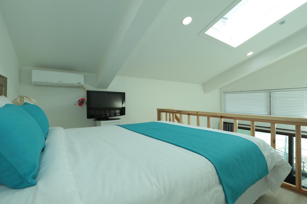 Gangneung Sea View Pension Bagian luar foto