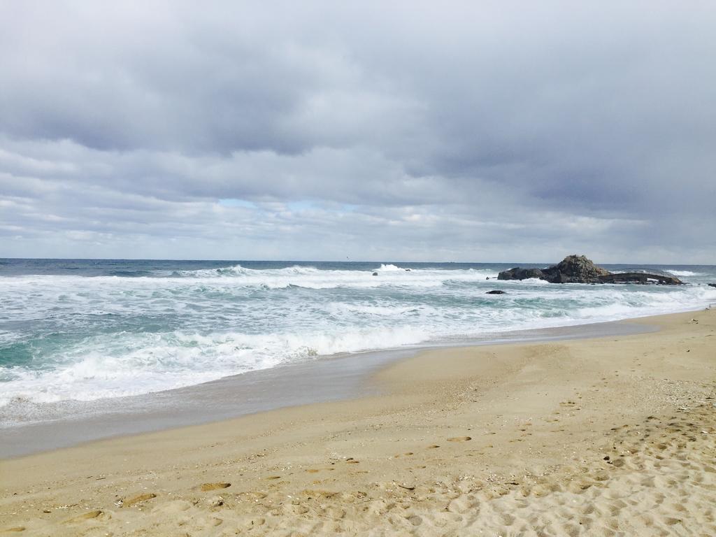 Gangneung Sea View Pension Bagian luar foto